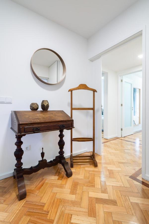 Host Wise - Spacious Fresh Flat W Terrace - Near Sea Эшпинью Экстерьер фото
